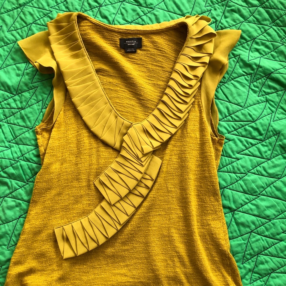 Anthropologie Deletta top EUC RARE find ❤️